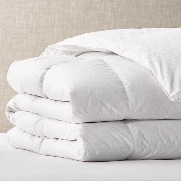 Restoration Hardware Luxury Bedding Essentials Comforter - California King - Picture 1 of 5